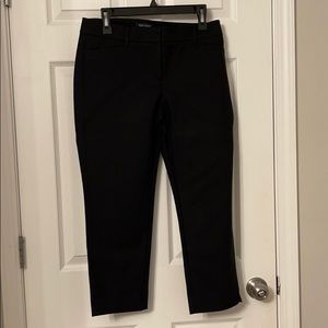 Black straight cropped pants
